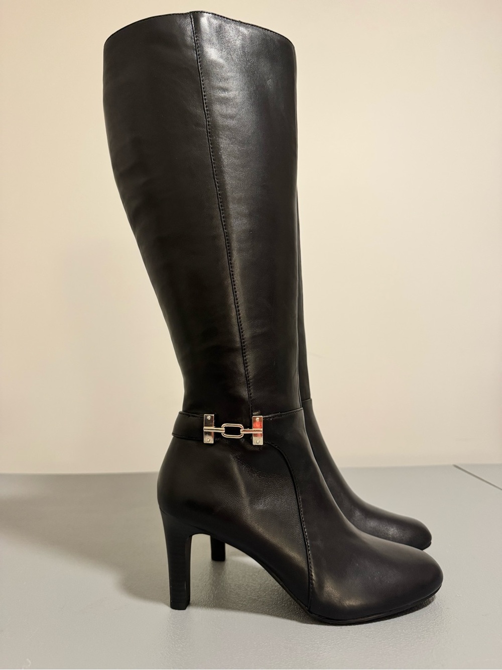 Bandolino Black Genuine Leather Tall Heeled Boots with Silver Accent Size 7 - Picture 1 of 10